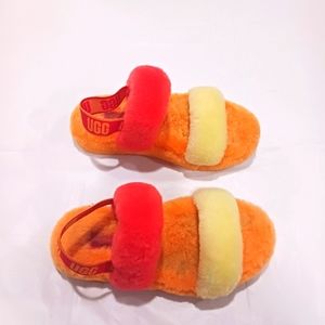 Ugg Oh Yeah slides- Kid size 3